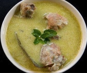 Basic Indian Gravy - Kashmiri Yakhni Gravy