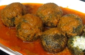 Basic Indian Gravy - Palak Kofta in Safron gravy
