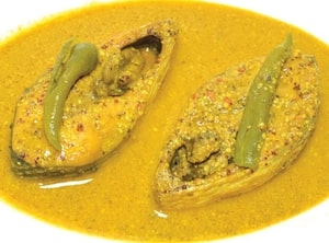Basic Indian Gravy (East Indian) - Sorshe Ilish