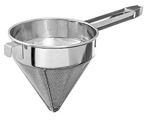 Strainer vs Colander (Types: Chinois, China Cap, & More)