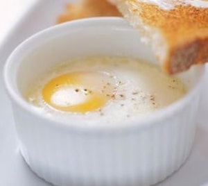 Method of Cooking Eggs - Hotels | Chefs | Kitchen  en cocotte