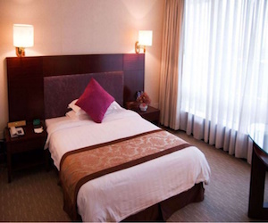 Room Types Or Of In Hotels, King Size Bed Hotel